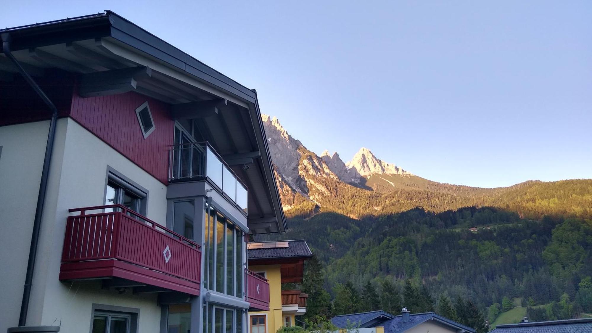 Apartment Hohenwerfen Exterior photo