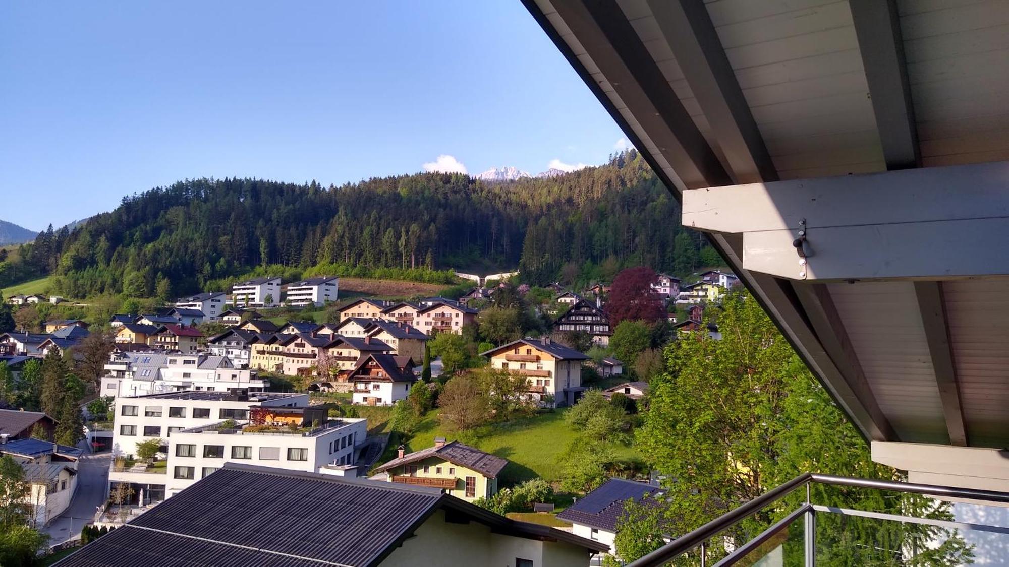 Apartment Hohenwerfen Exterior photo